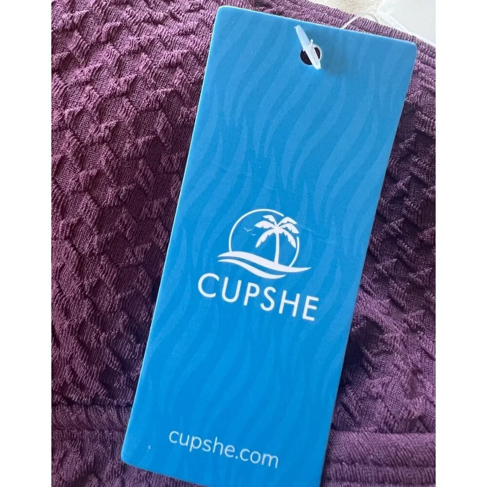 CUPSHE Textured Plum Bikini Top With Adjustable Straps & Back Closure Size XL